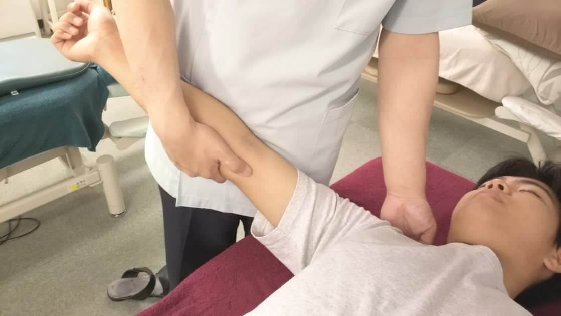 肩施術