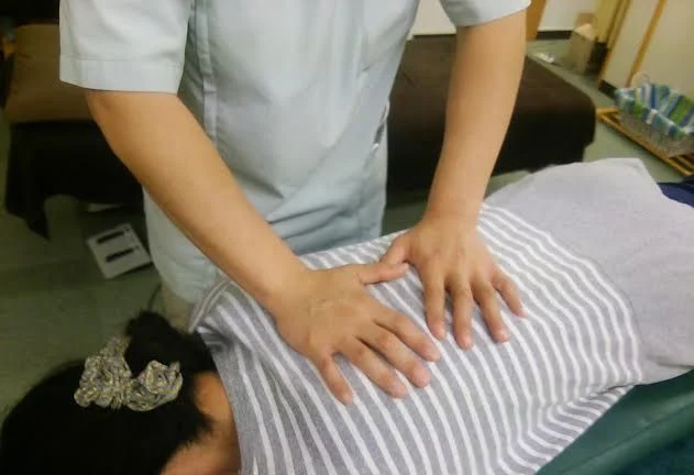 胸椎施術